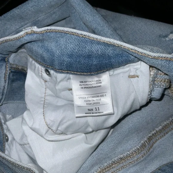 👖 CELLO Distressed Frayed Hem Straight Leg Jeans 👖 - Picture 8 of 8